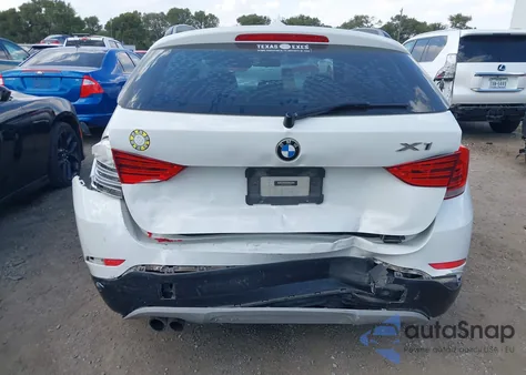 2015 BMW X1 Sdrive28I z USA, uszkodzony, nr VIN WBAVM1C56FVW57854